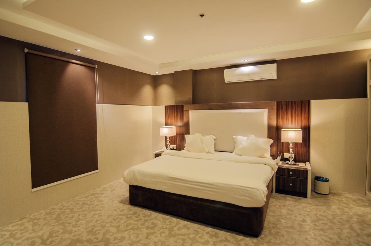 Elite Suites Hotel - Almalqa リヤード エクステリア 写真